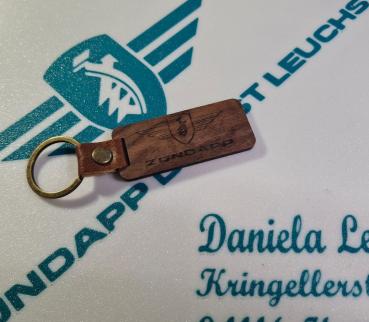Zündapp Schlüsselanhänger aus Walnussholz mit Leder und Messing Ring und Niete!